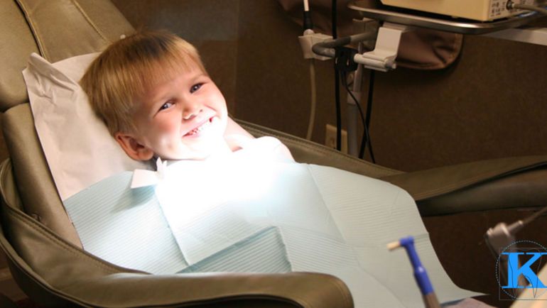 Dentysta radzi: jak zadbać o higienę zębów u najmłodszych?
