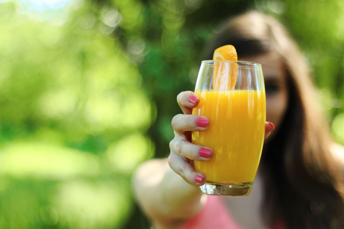 girl-morning-breakfast-orange-juice.jpg