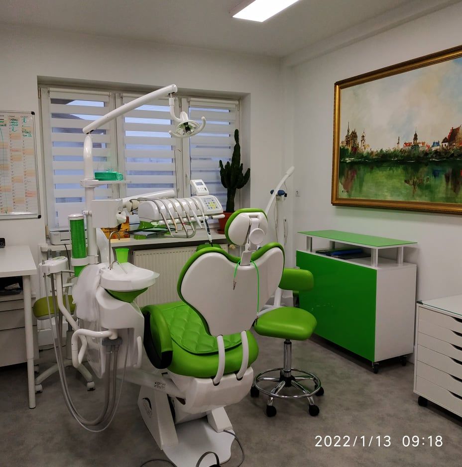 Dentysta Bielany Warszawa - Klinika stomatologiczna Zbigniew Kowalik galeria 6